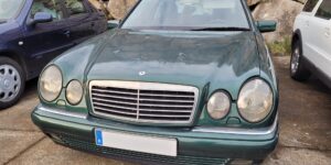 MERCEDES W210 300