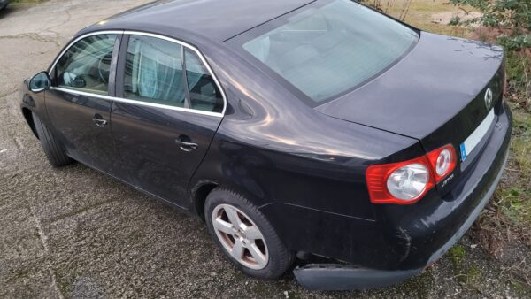 VOLKSWAGEN JETTA 1.9 TDI